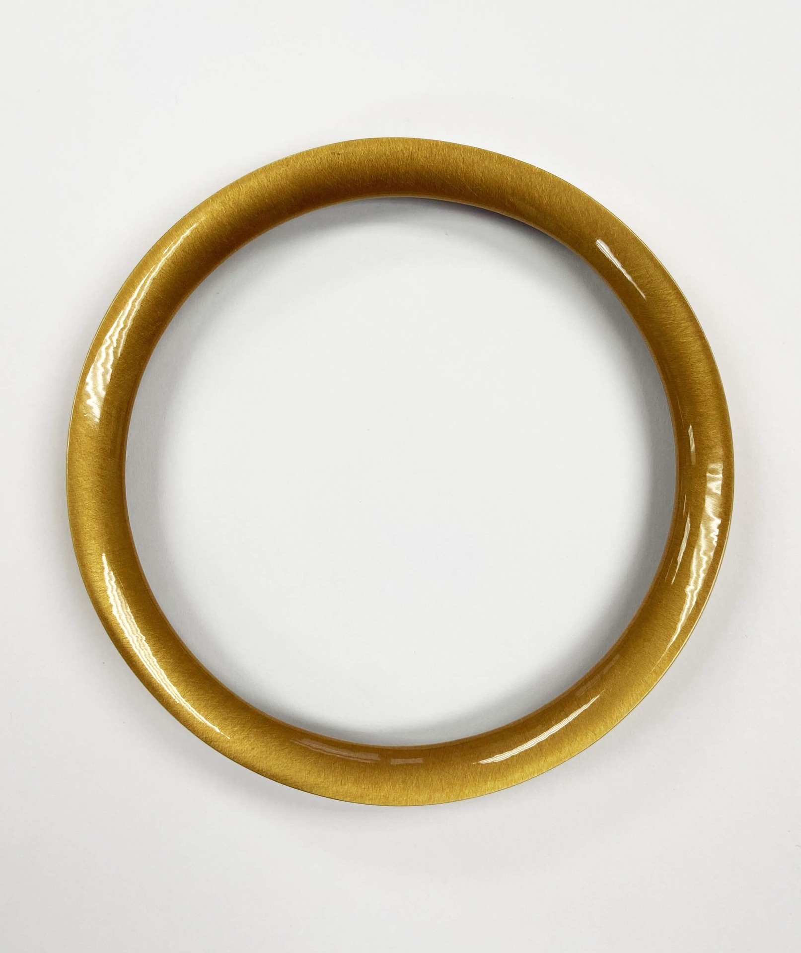 Round — Standard Frames
